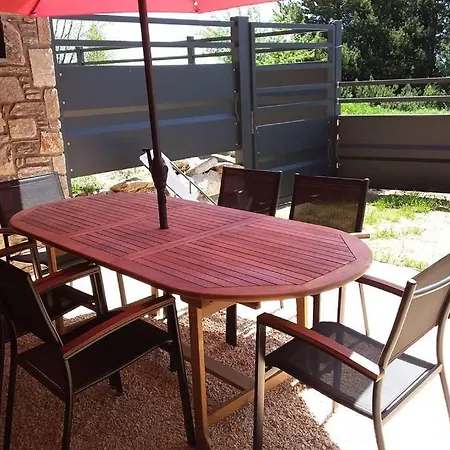 T2 Cabine Independant En Rez-de-chaussee D'un Chalet Chalet Font-Romeu-Odeillo-Via
